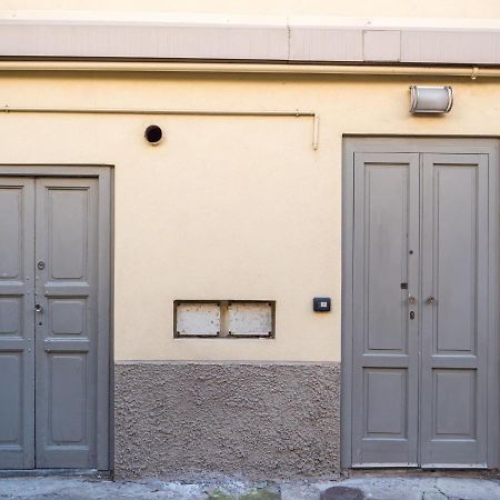 מילאנו The Best Rent - Studio Nearby Sant'Agostino Metro מראה חיצוני תמונה